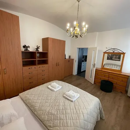 Apartment Friendly In *